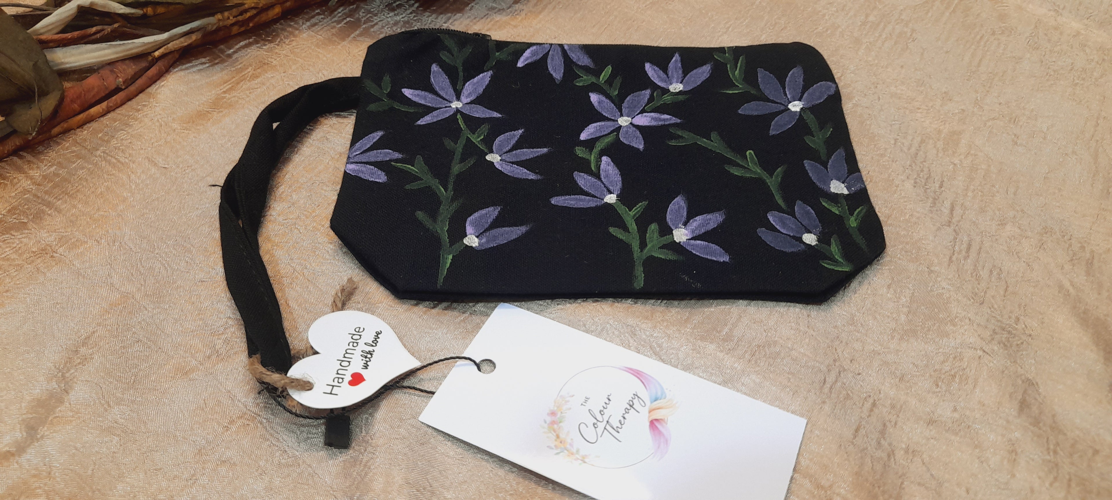 Hand-painted canvas pouch D4