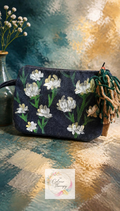 Hand-painted canvas pouch D10