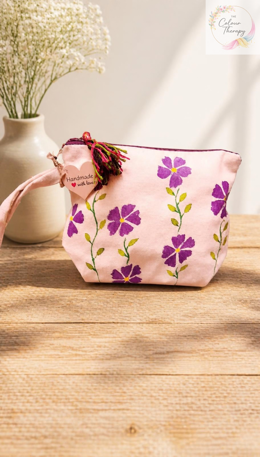 Hand-painted canvas pouch D3