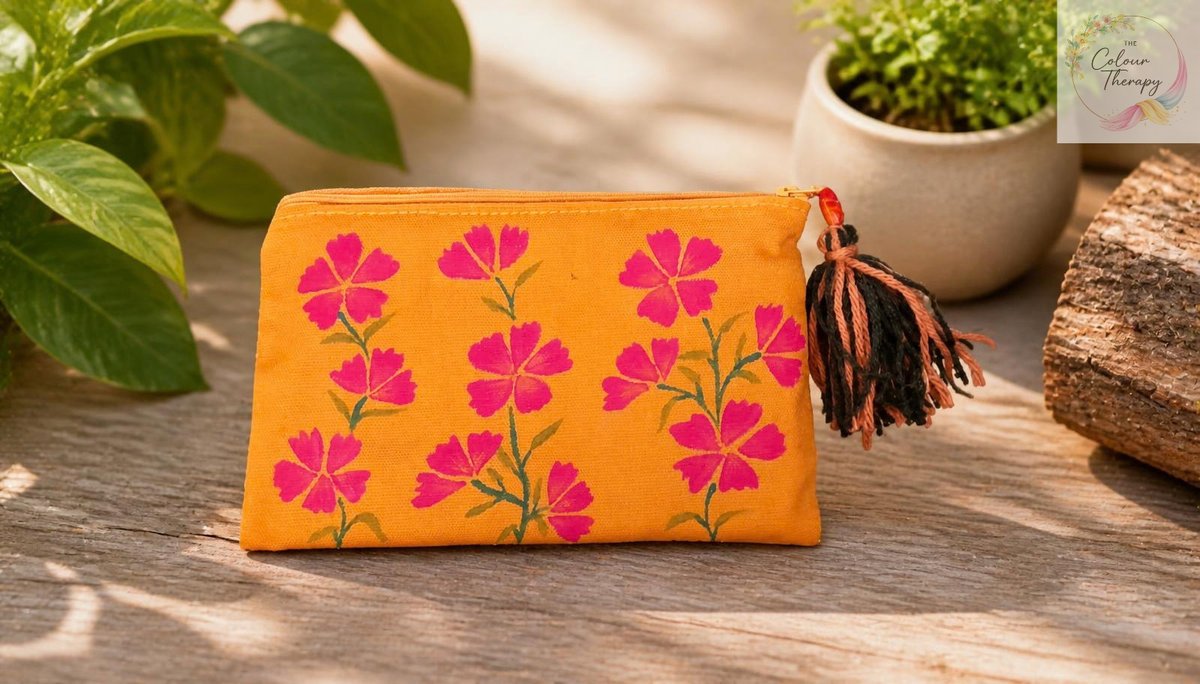 Hand-painted cotton pouch D9