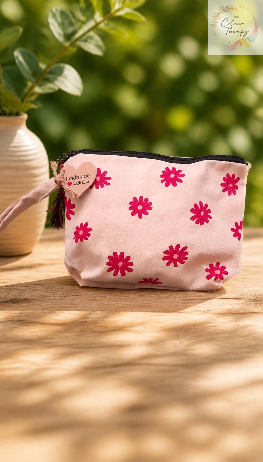 Hand-painted canvas pouch D5